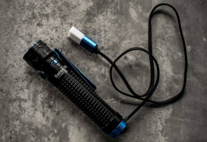 Olight Baton Pro